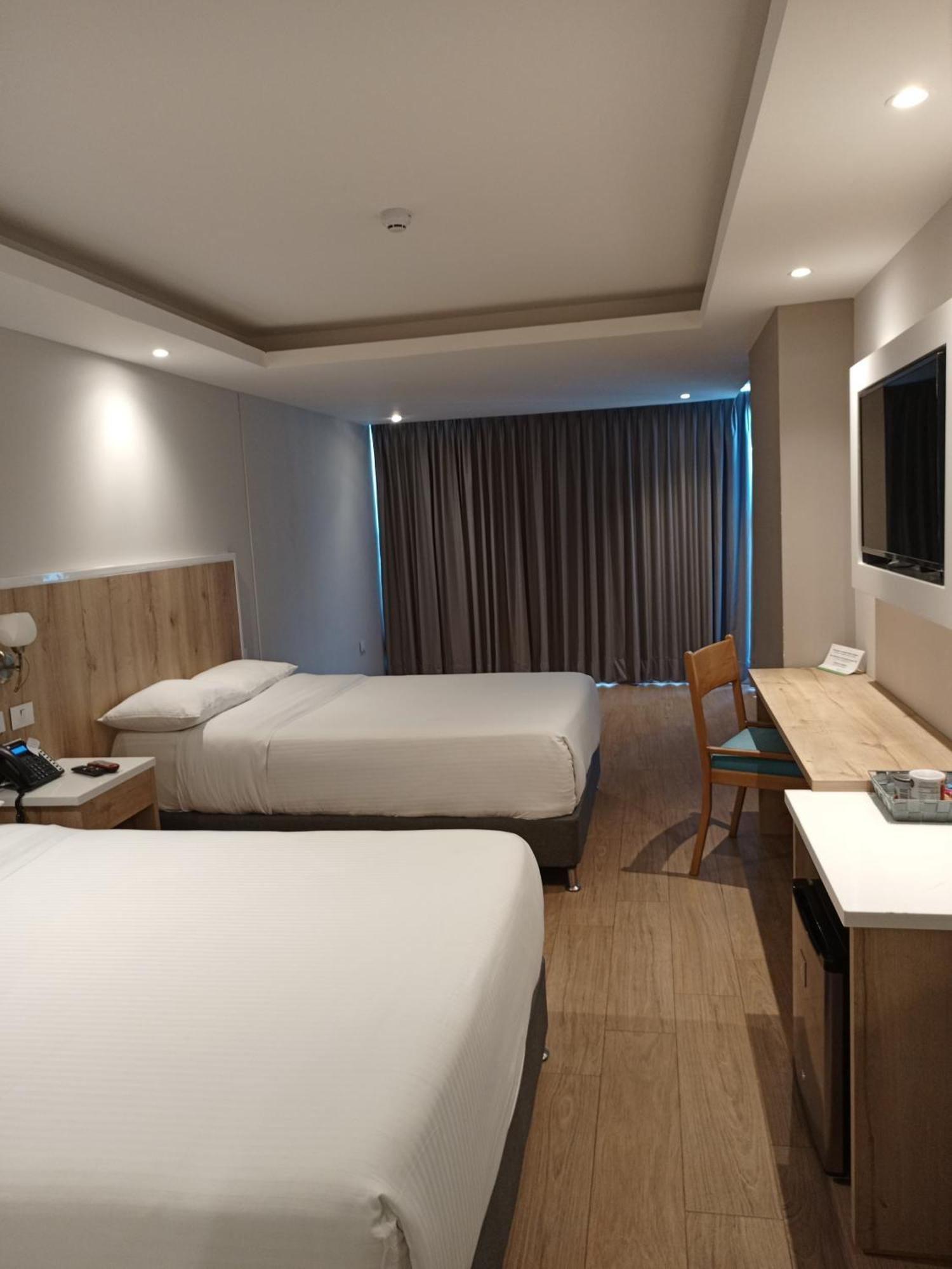 Wyndham Garden Hotel