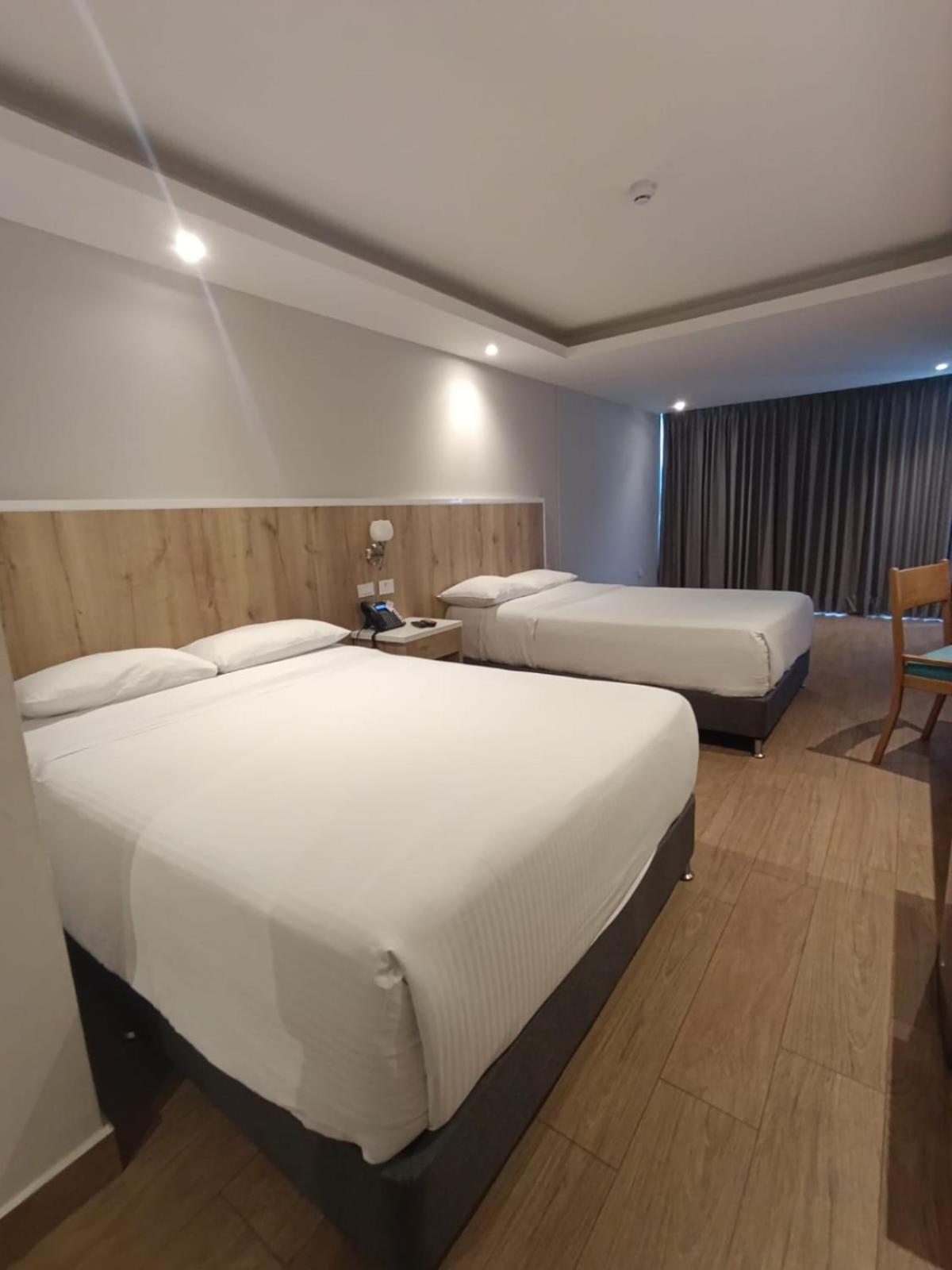 Wyndham Garden Hotel