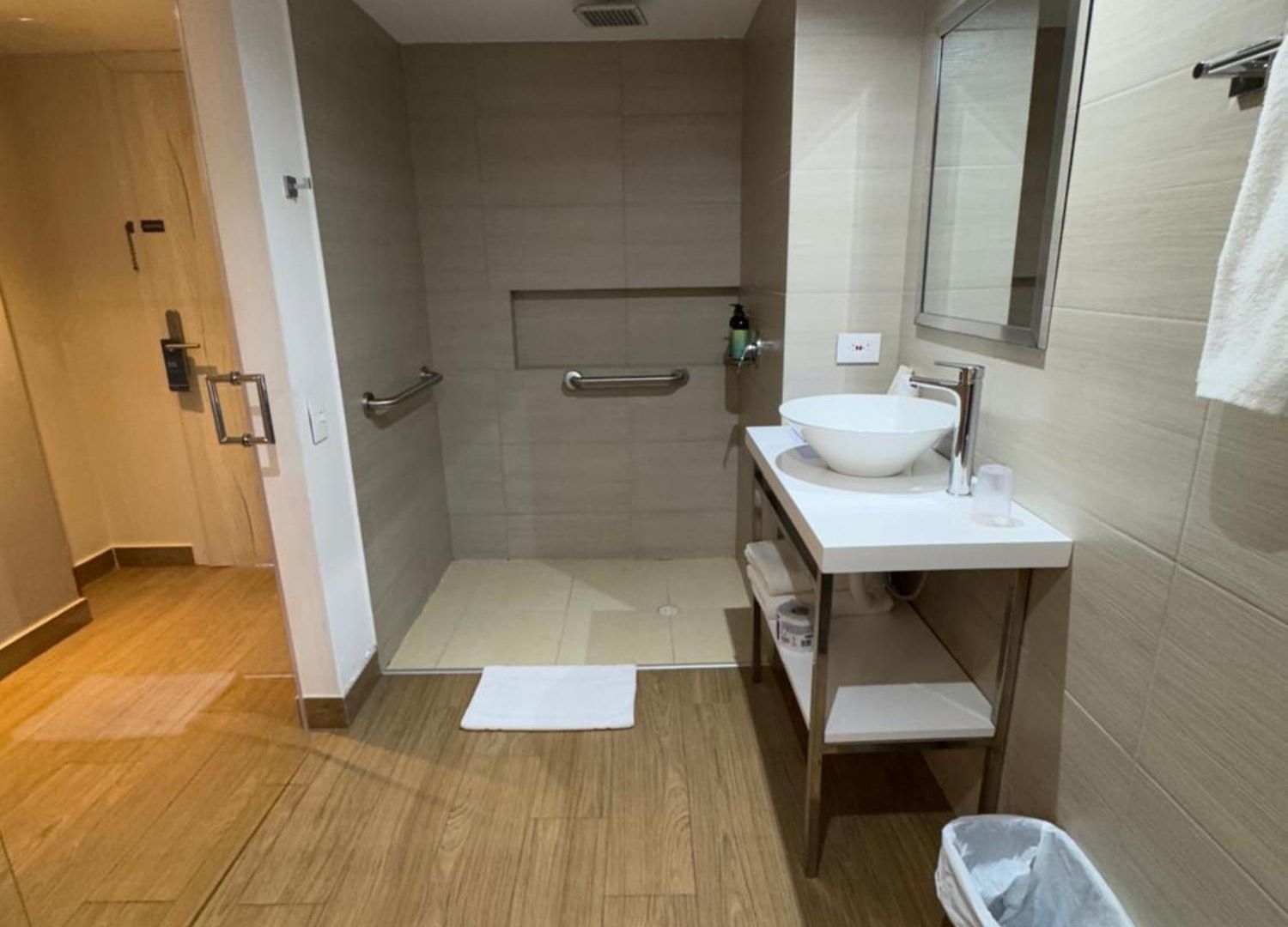 Hotel Wyndham Garden 3*