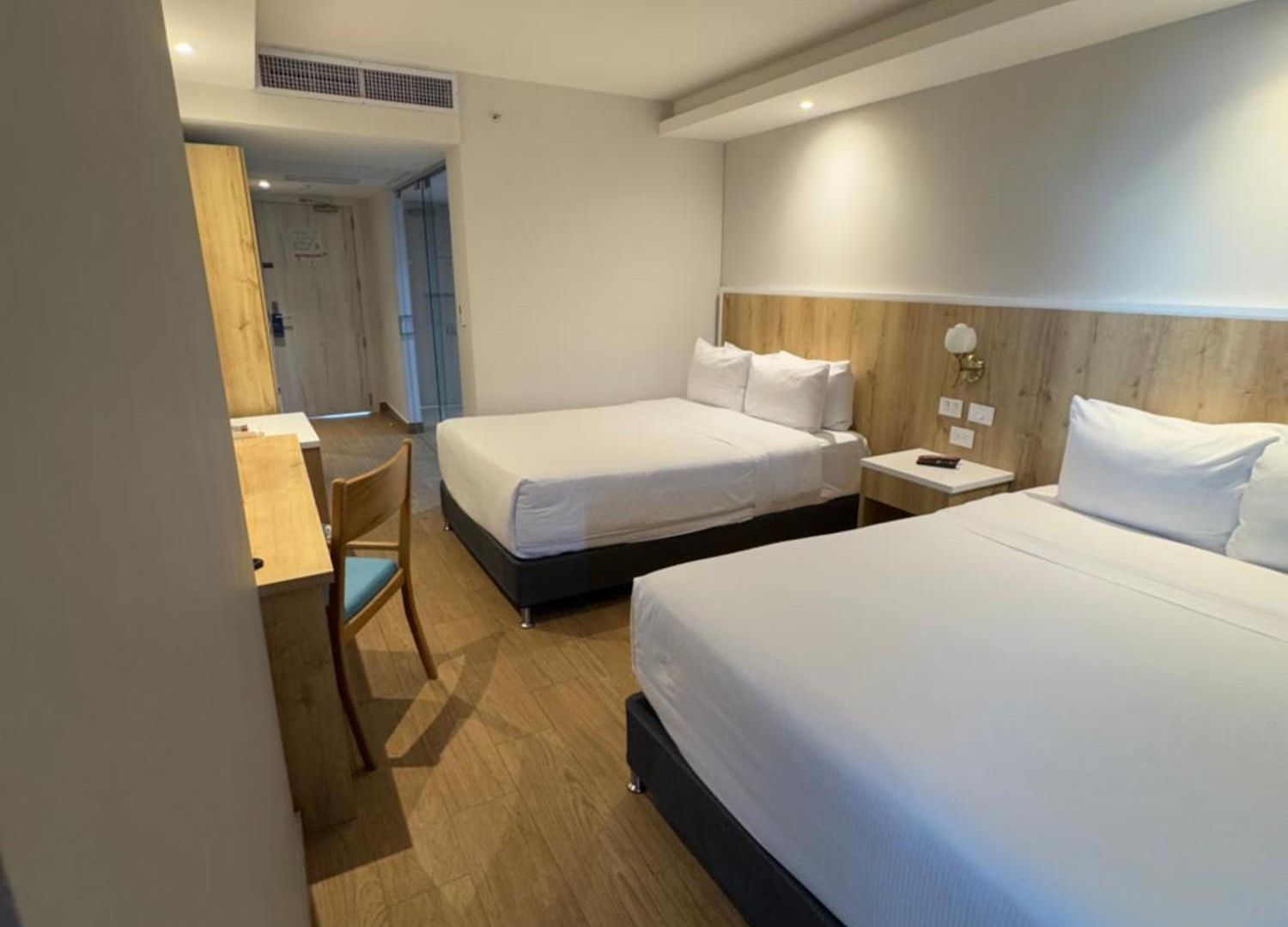 Wyndham Garden Hotel 3*