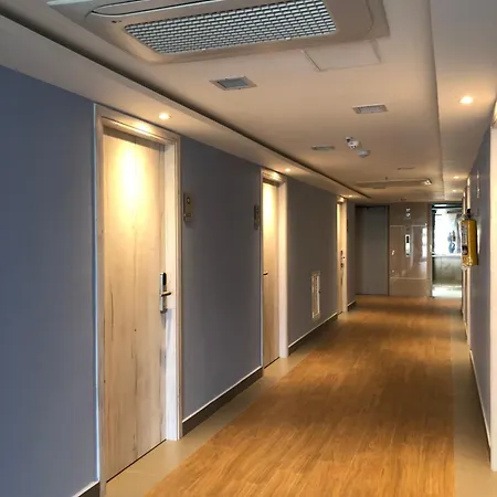 Hotel Wyndham Garden 3*