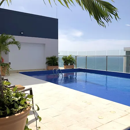Wyndham Garden Hotel 3*