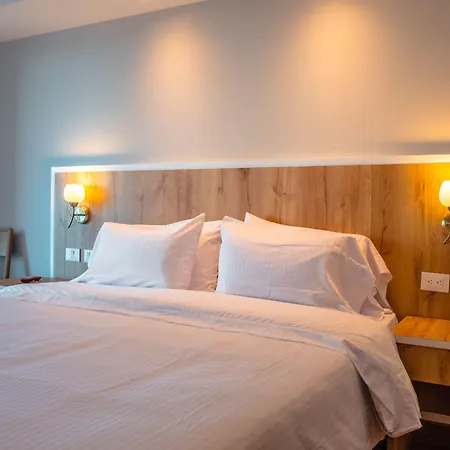 Wyndham Garden 3*