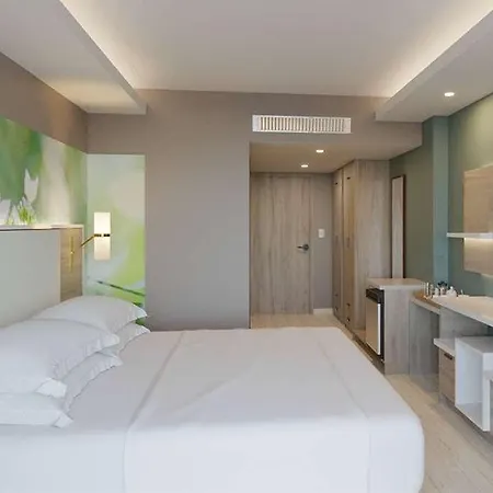 Wyndham Garden Hotel