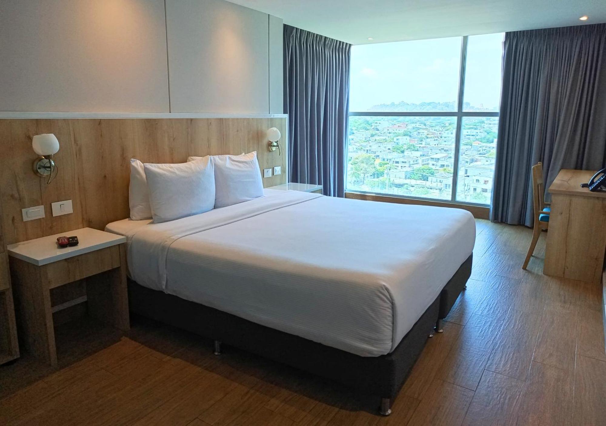 Wyndham Garden 3* Cartagena